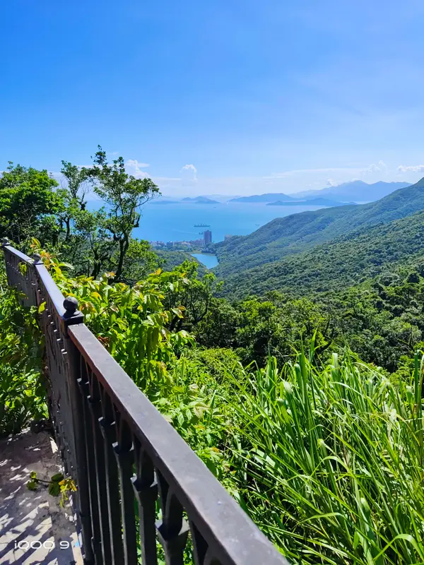 香港 · 26