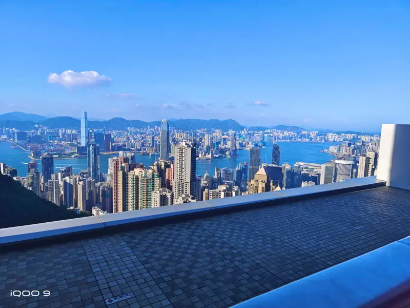 香港 · 32